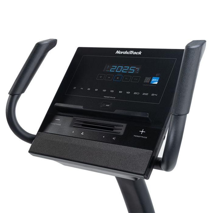 NordicTrack G LE 4.5 Pro Upright Bike