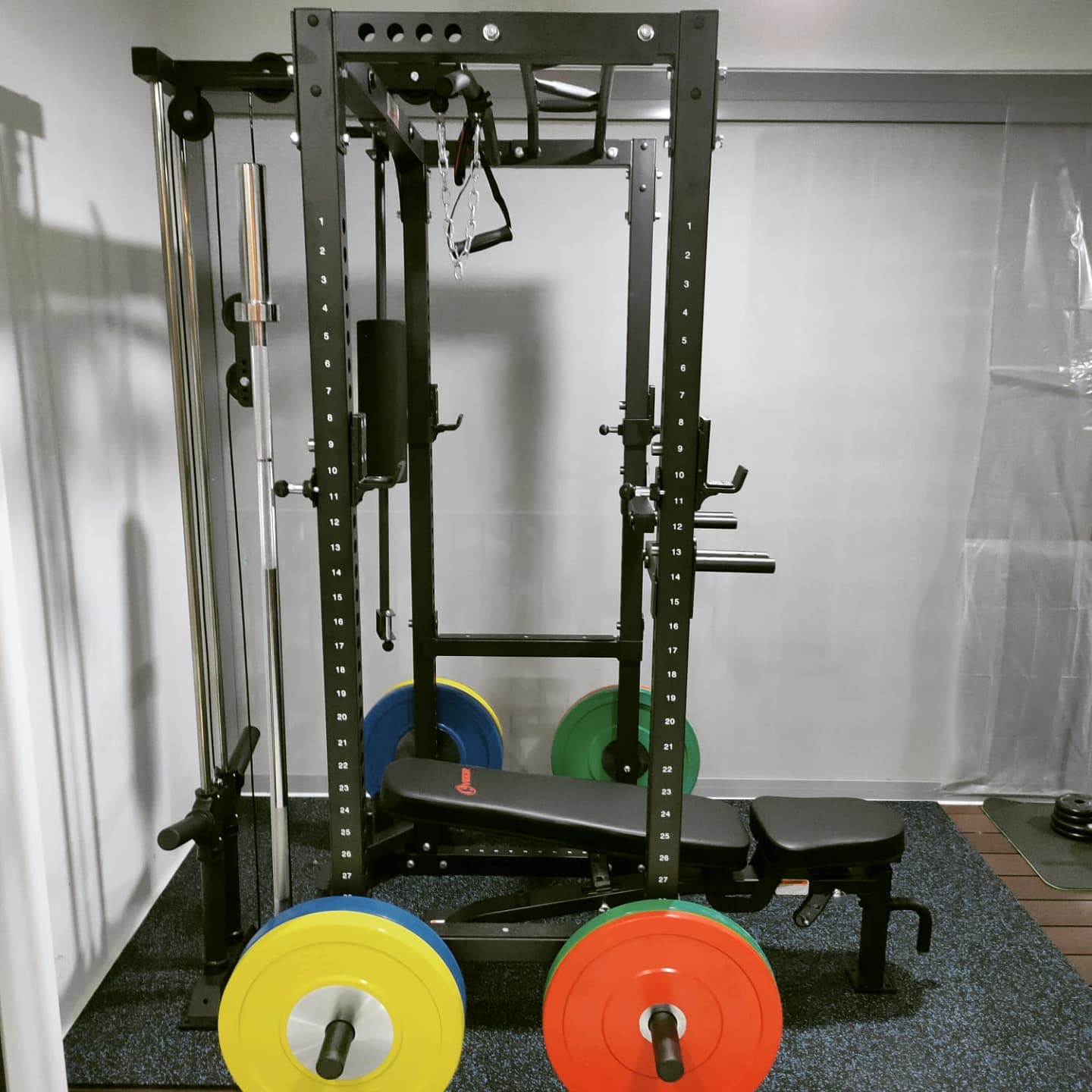 A power rack is highly recommended for a home gym setup because of it is versatile. We offer a compact model with many features built in to allow the best use of your space.  #homegymsg #sgfitness #sgfitfam #homegym #gymequipment #homegymsetup