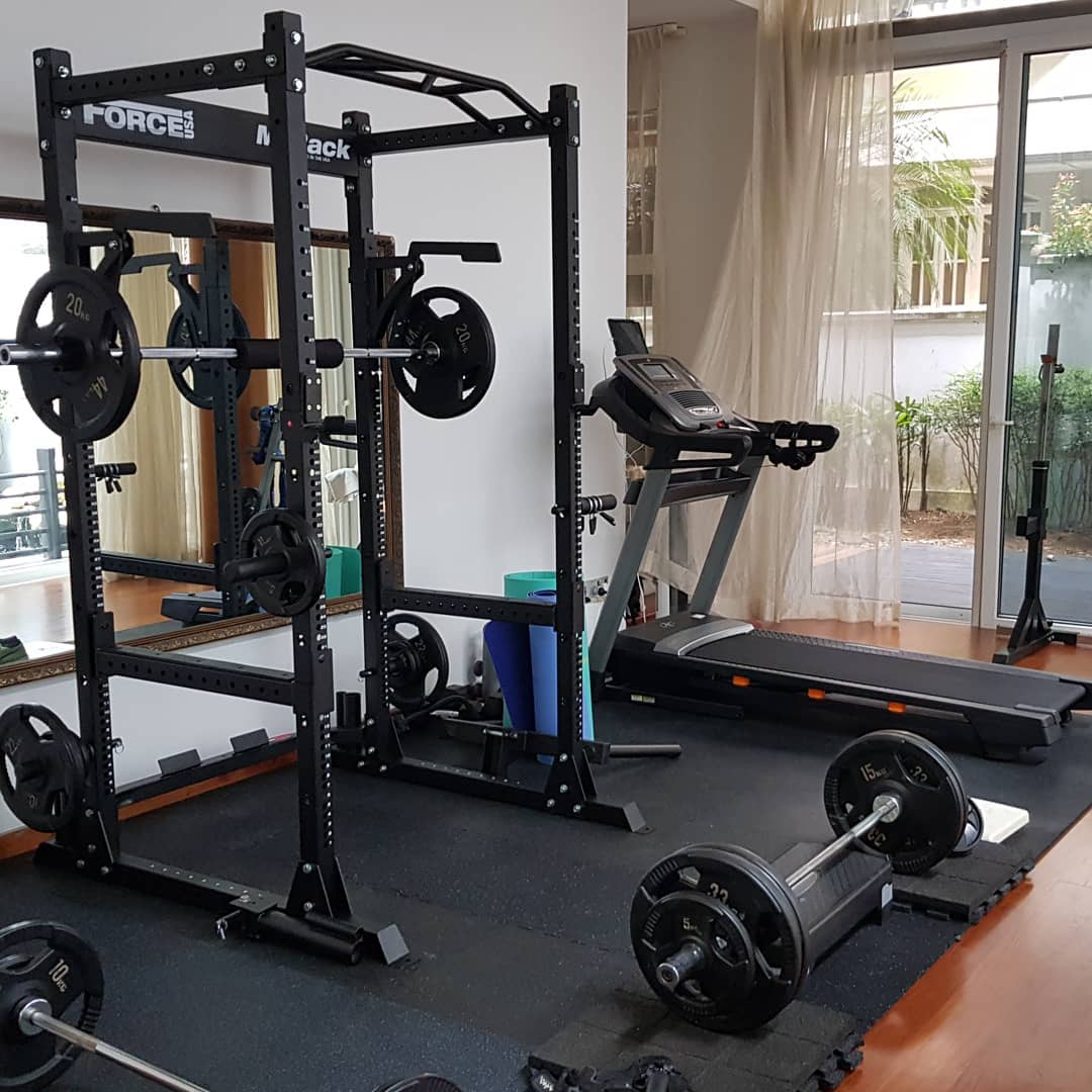 Achieve the best result with the force USA power rack which allows for micro adjustments for height of j hooks and safety catches.  Additionally, the monolift attachment set you up for the toughest squats.  Finally, keep the area neat with barbell and plates storage.  #myrack #nordictrack #homegym #monolift