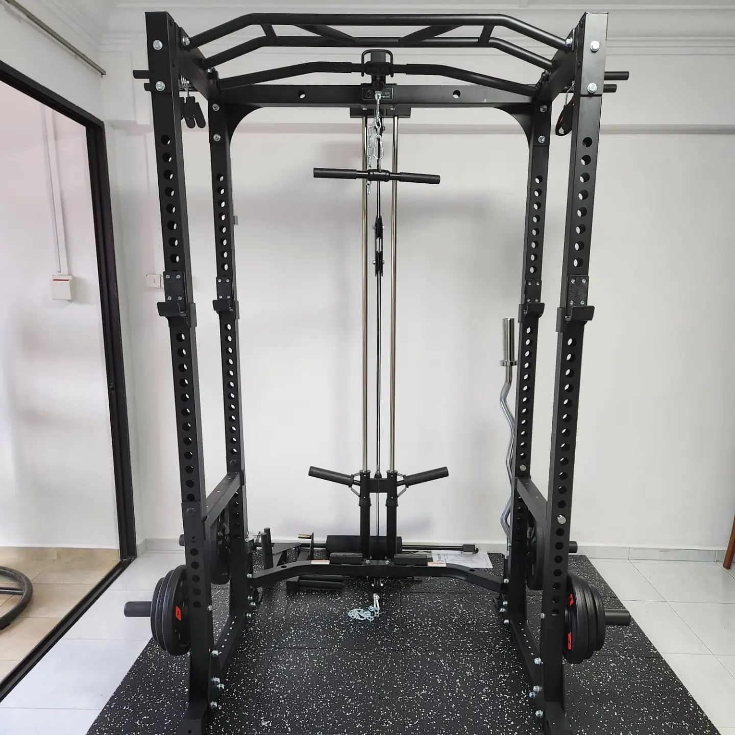 One of the most compact power rack in Singapore.  #homegymsg #sgfitness #sgfitfam #homegym #gymequipment #homegymsetup