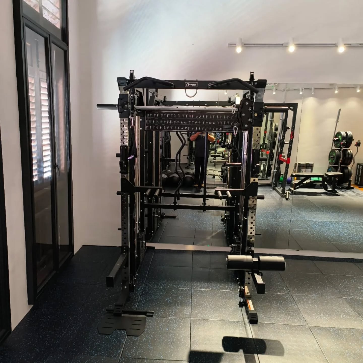 Vigor Titan G9 All-in-1 Trainer setup in a gym.
