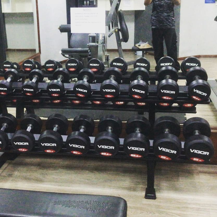 Prostyle dumbbell set with premium handle and design. Great additional to any home or commercial gym!