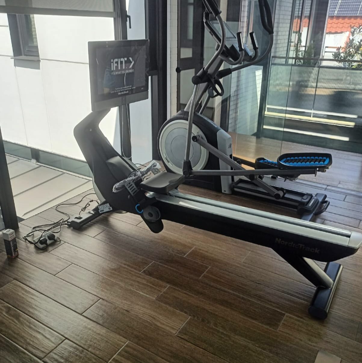 Nordictrack RW900 rowing machine