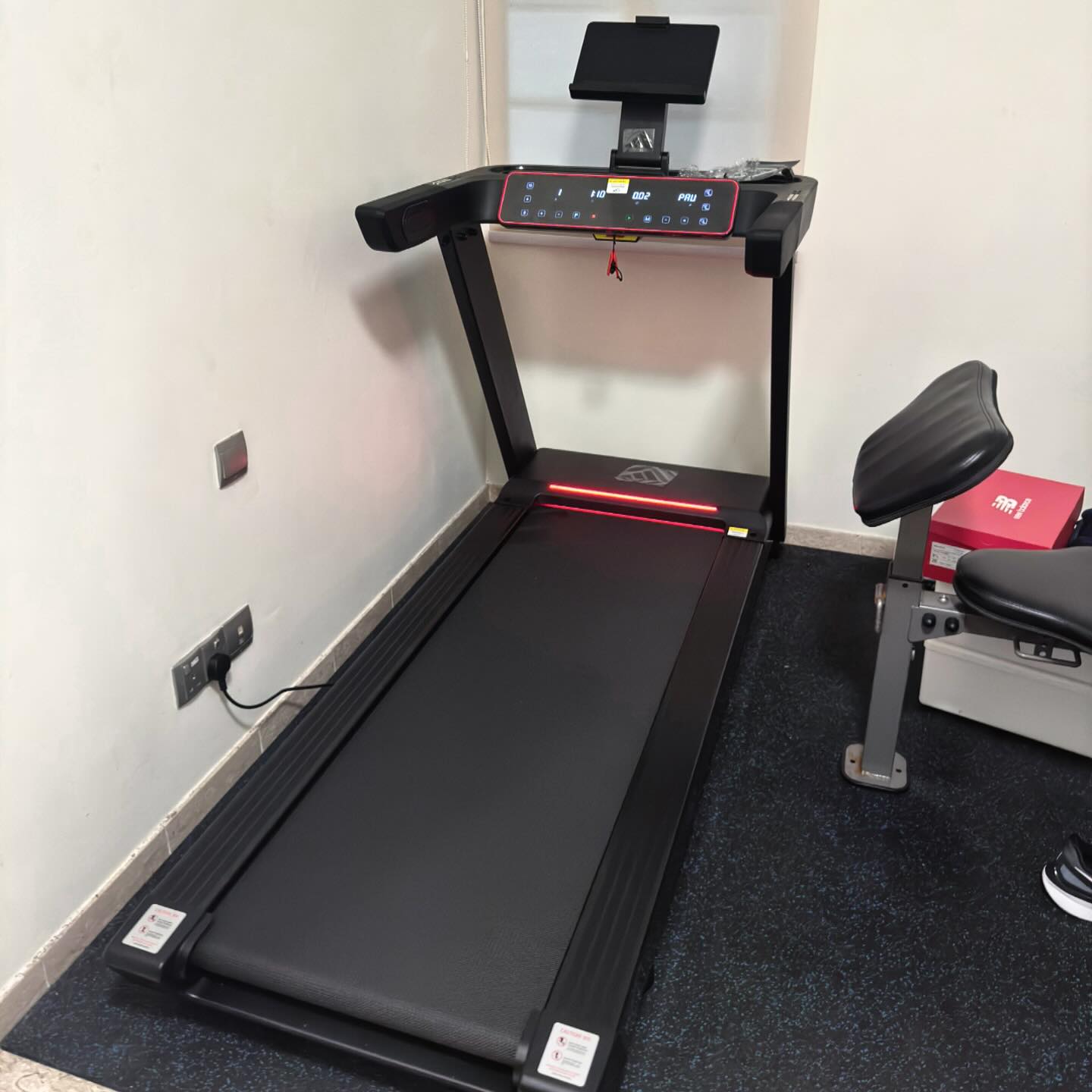 Adidas T23 Treadmill