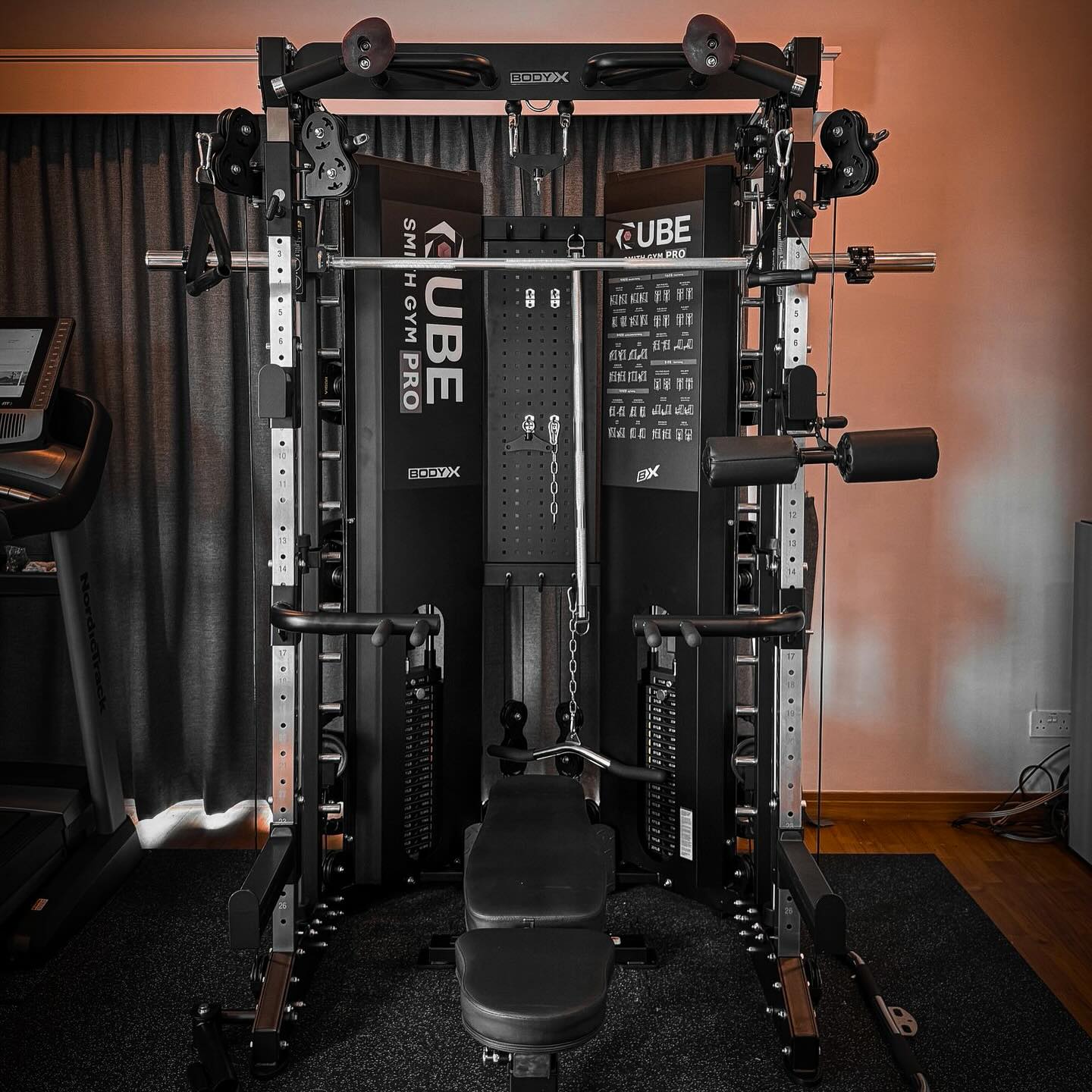 Bodyx cube smith pro - unique connected smith system