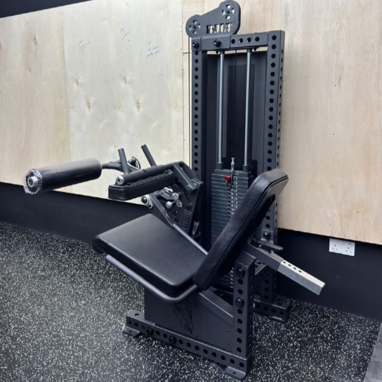 Bolt fitness leg extension leg curl machine