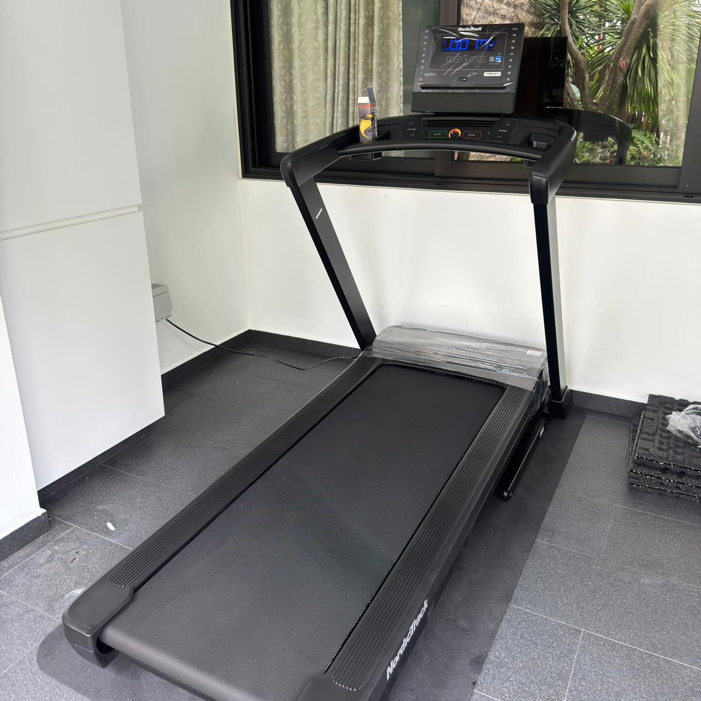 Nordictrack T series 8.0 treadmill